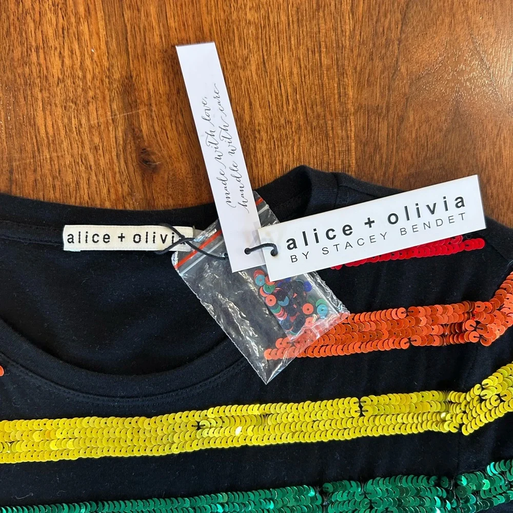 Alice + Olivia Black and Blue Sequin Short Sleeve T-Shirt - Picture 5 of 6